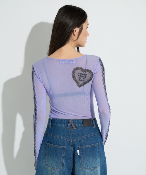 ANNA SUI NYC（アナ スイ エヌ ワイ シー）の「レースプリントシアートップス（Tシャツ/カットソー・レディース・ベージュ/パープル/ブラック・FREE）」の4枚目の写真