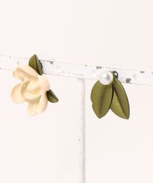 【Beauty bell】お花と葉っぱピアス