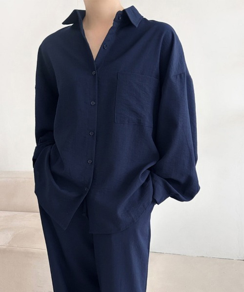 ONEP STAR(ワンピスター)の「シャツ×ワイドパンツセットアップ(セットアップ・レディース・ブラック/グレイッシュベージュ/ネイビー・FREE)」の9枚目の写真