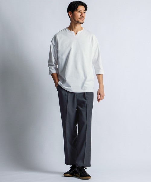 LANVIN en Bleu(ランバンオンブルー)の「シルキータッチ キーネック 7分袖 Tシャツ(Tシャツ/カットソー・メンズ・チャコールグレー/ブラック/ホワイト・46/48/50/52)」の7枚目の写真