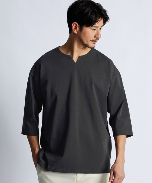 LANVIN en Bleu(ランバンオンブルー)の「シルキータッチ キーネック 7分袖 Tシャツ(Tシャツ/カットソー・メンズ・チャコールグレー/ブラック/ホワイト・46/48/50/52)」の8枚目の写真