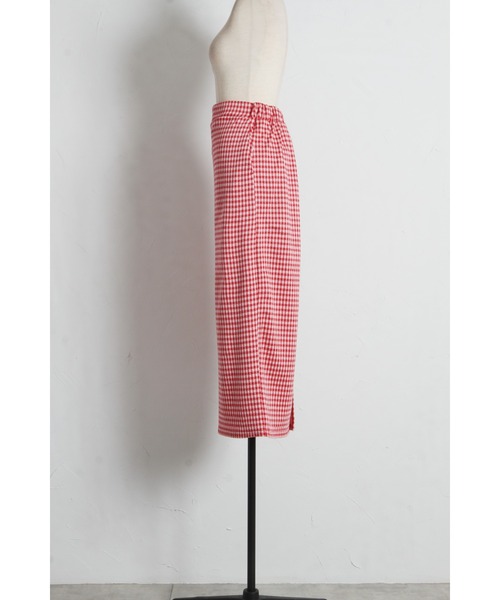 tocco closet(トッコ クローゼット)の「【ZOZO限定】ギンガムチェックタイトスカート(スカート・レディース・レッド/ブラック・M)」の5枚目の写真