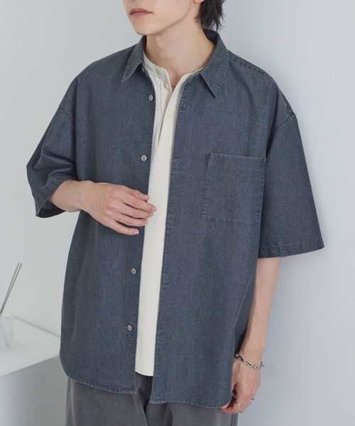 MONO-MART(モノマート)の「フェード加工 ルーズ レギュラーカラー 半袖デニムシャツ(シャツ/ブラウス・メンズ・ネイビー/チャコール/ライトブルー/グレー/ライトグレー・S/L/M)」の19枚目の写真