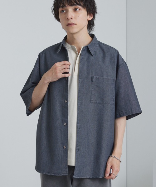 MONO-MART(モノマート)の「フェード加工 ルーズ レギュラーカラー 半袖デニムシャツ(シャツ/ブラウス・メンズ・ネイビー/チャコール/ライトブルー/グレー/ライトグレー・S/L/M)」の21枚目の写真