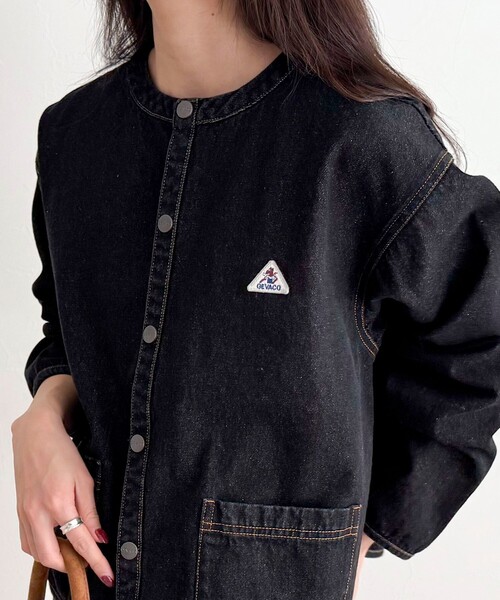 fredy emue(フレディエミュ)の「【GEVACO/ゲバコ】ノーカラーデニムジャケット(デニムジャケット・レディース・ネイビー/ブラック・38)」の2枚目の写真