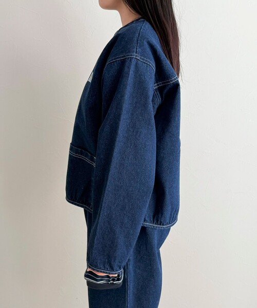 fredy emue(フレディエミュ)の「【GEVACO/ゲバコ】ノーカラーデニムジャケット(デニムジャケット・レディース・ネイビー/ブラック・38)」の19枚目の写真