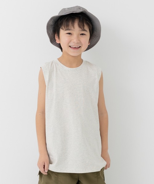 chil2（チルツー）の「綿100％ 無地 ロングシルエット タンクトップ（タンクトップ・キッズ・ブラック/チャコールグレー/クリーム/ホワイト/ブラウン/オートミール・80ｃｍ/90㎝/100cm/110cm/120cm/130cm/140cm/150cm/160cm）」の6枚目の写真
