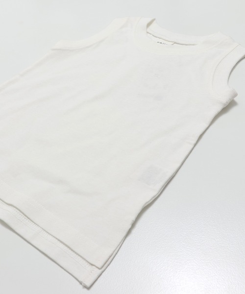 chil2（チルツー）の「綿100％ 無地 ロングシルエット タンクトップ（タンクトップ・キッズ・ブラック/チャコールグレー/クリーム/ホワイト/ブラウン/オートミール・80ｃｍ/90㎝/100cm/110cm/120cm/130cm/140cm/150cm/160cm）」の14枚目の写真