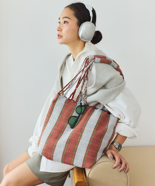 DULTON(ダルトン)の「DULTON × FREAK'S STORE/ダルトン × フリークスストア 別注 HAMMOCK TOTE S ハンモック ストライプ トートバッグ(トートバッグ・メンズ・ネイビー/レッド・ONE SIZE)」の14枚目の写真