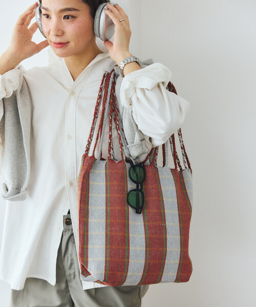 DULTON(ダルトン)の「DULTON × FREAK'S STORE/ダルトン × フリークスストア 別注 HAMMOCK TOTE S ハンモック ストライプ トートバッグ(トートバッグ・メンズ・ネイビー/レッド・ONE SIZE)」の19枚目の写真