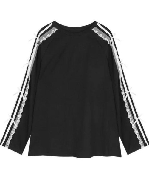 maison de LATIR(メゾンドラティール)の「甘さと抜け感をほどよく楽しむ、レースリボンライントップス(Tシャツ/カットソー・レディース・ネイビー/ブラック・FREE)」の19枚目の写真