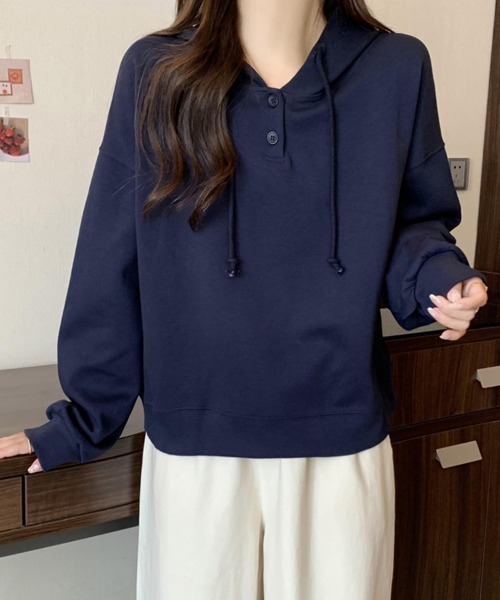 SallyLunn(サリーラン)の「【ゆるっと着こなす】ヘンリーネックフードスウェット(スウェット・レディース・ネイビー/グレー・LARGE/MEDIUM)」の2枚目の写真