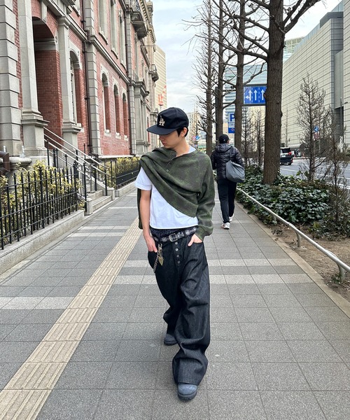 kutir（クティール）の「HENLEY NECK ASSORTED RAGLAN THERMAL／ヘンリーネックアソートラグランサーマル（Tシャツ/カットソー・メンズ・グレー/カーキ/ブラック/ブラック系・LARGE/MEDIUM）」の22枚目の写真