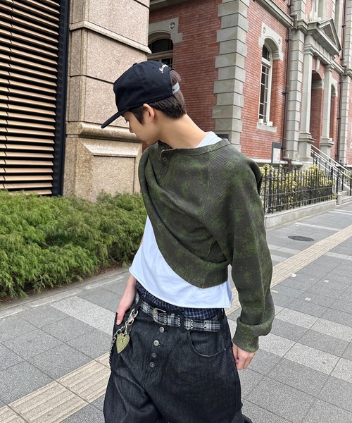 kutir（クティール）の「HENLEY NECK ASSORTED RAGLAN THERMAL／ヘンリーネックアソートラグランサーマル（Tシャツ/カットソー・メンズ・グレー/カーキ/ブラック/ブラック系・LARGE/MEDIUM）」の19枚目の写真