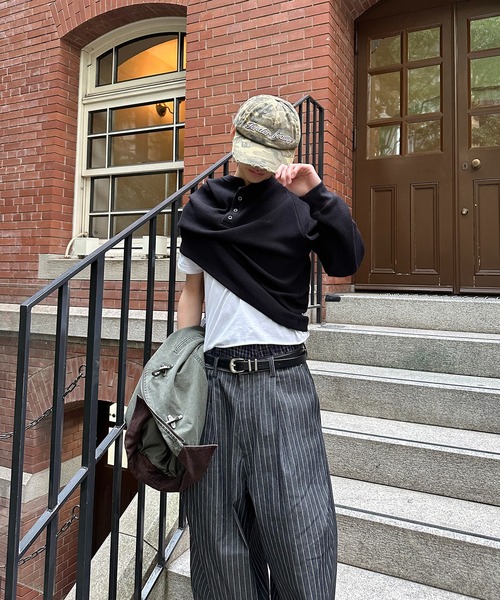 kutir(クティール)の「HENLEY NECK ASSORTED RAGLAN THERMAL/ヘンリーネックアソートラグランサーマル(Tシャツ/カットソー・メンズ・グレー/カーキ/ブラック/ブラック系/カーキ系1/ブラック系その他2/ブラウン系/ボルドー/オフホワイト/ブラック系その他3/杢グレー・LARGE/MEDIUM/SMALL)」の19枚目の写真