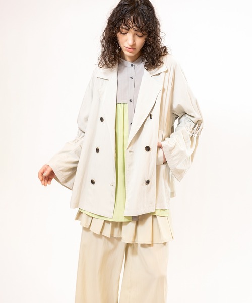 OSMOSIS（オズモーシス）の「ドロストショートトレンチコート（トレンチコート・レディース・チャコール/ベージュ系その他/アイボリー・ONE SIZE）」の12枚目の写真