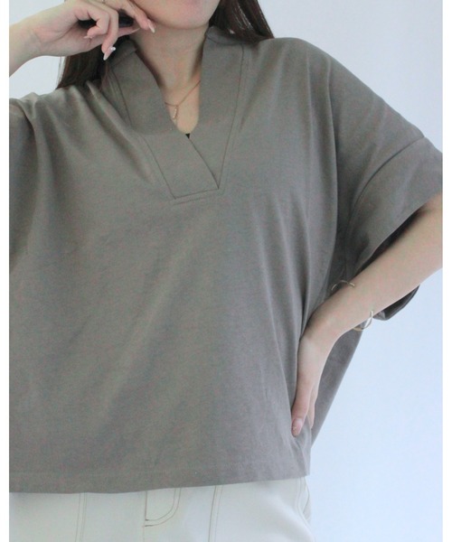 amini(アミニ)の「スタンドスキッパーカットソー(Tシャツ/カットソー・レディース・ブラック/グレイッシュベージュ/ホワイト/ミント・MEDIUM)」の15枚目の写真