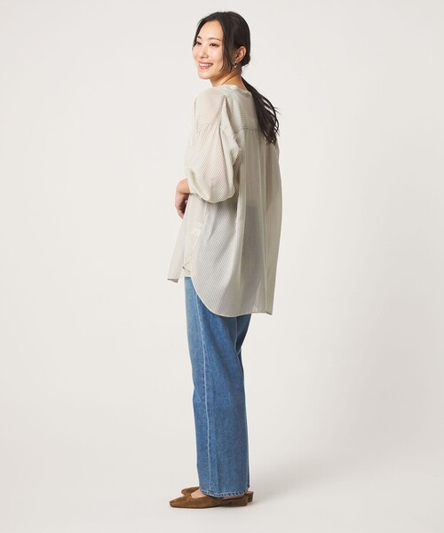 A DAY IN THE LIFE UNITED ARROWS(アデイインザライフユナイテッドアローズ)の「シアーストライプ バンドカラーシャツ <A DAY IN THE LIFE>(シャツ/ブラウス・レディース・オリーブ/グレー系/コバルトブルー・FREE)」の9枚目の写真