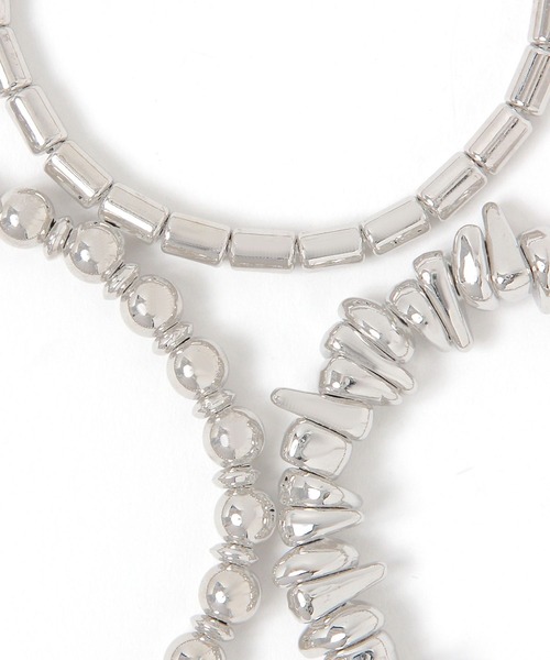 LEPSIM（レプシィム）の「メタルブレスゴム　647088（ブレスレット・レディース・シルバー/ガンメタ・ONE SIZE）」の3枚目の写真