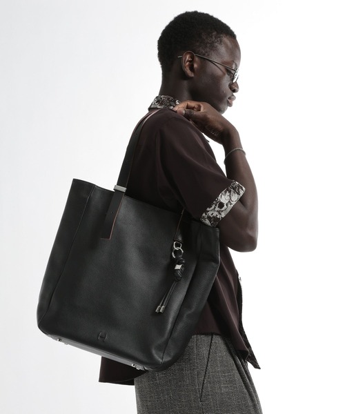 HARE（ハレ）の「レザーベルトトート(HARE)（トートバッグ・メンズ・ブラック・FREE）」の5枚目の写真