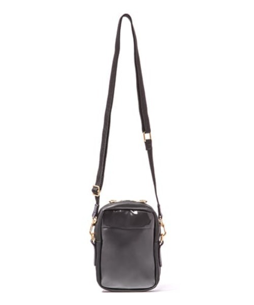 DEVICE(デバイス)の「EMILYSSA レザープレート SW CROSSBODY BAG 日本製 メードインジャパン Made in japan(ショルダーバッグ・レディース・ブラック/ネイビー・FREE)」の7枚目の写真