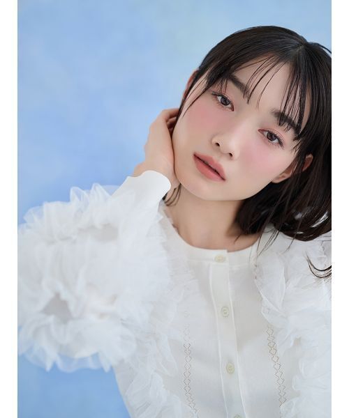 SNIDEL(スナイデル)の「UVカットチュールドッキングニットカーディガン(カーディガン/ボレロ・レディース・ホワイト/ミント/ブラック・F)」の12枚目の写真
