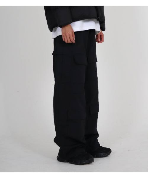 BUTTON SEOUL(ボタンソウル)の「マルチポケットストリングパンツ(ブラック)(その他パンツ・メンズ・その他・M/L/XL)」の3枚目の写真