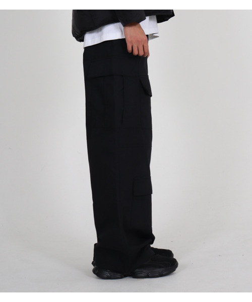 BUTTON SEOUL(ボタンソウル)の「マルチポケットストリングパンツ(ブラック)(その他パンツ・メンズ・その他・M/L/XL)」の4枚目の写真