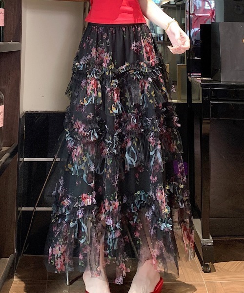 Aelina(エリナ)の「プリントチュールロングスカート(スカート・レディース・ブラック/ベージュ・M/L)」の11枚目の写真