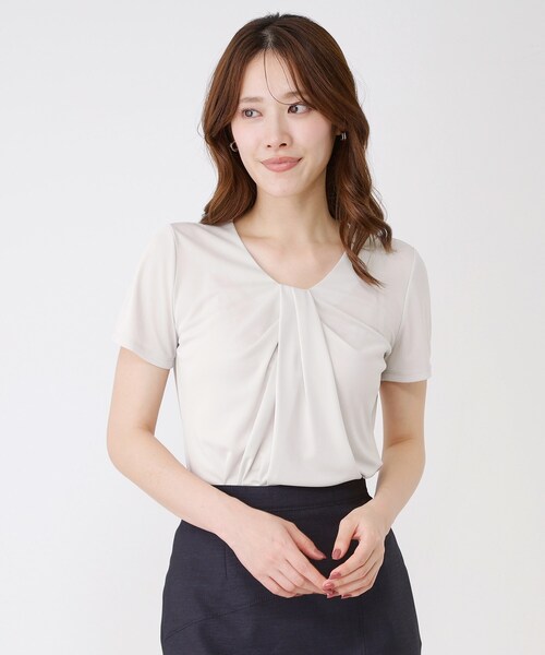 COUP DE CHANCE(クードシャンス)の「【手洗い可/日本製】タックジャージートップス(Tシャツ/カットソー・レディース・ブラック/ライトグレー/ホワイト・40/38/36/34)」の13枚目の写真