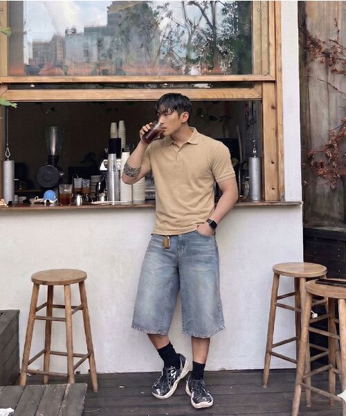 PHERMENON(フェルメノン)の「マッスルフィットレタリング無地カラーTシャツ - ベージュ(ポロシャツ・メンズ・ベージュ・1/2/3)」の4枚目の写真