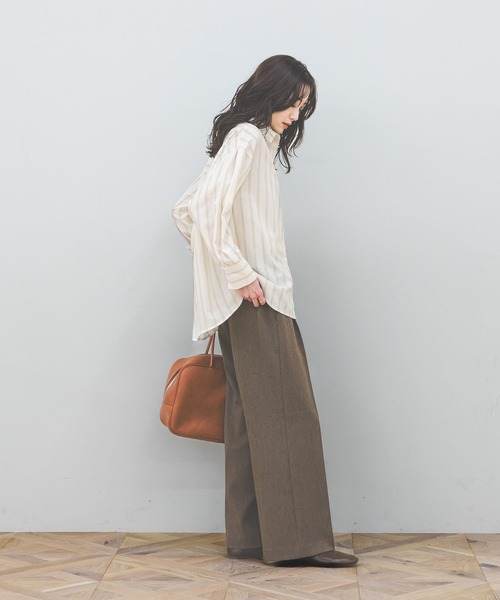 GLOBAL WORK（グローバルワーク）の「イージーケアリネンシャツ長袖/601200（シャツ/ブラウス・レディース・グリーン系その他/イエロー/フューシャピンク/グレイッシュベージュ/ライトブルー/グレー/ホワイト/グレー系その他7・SMALL/LARGE/MEDIUM）」の11枚目の写真