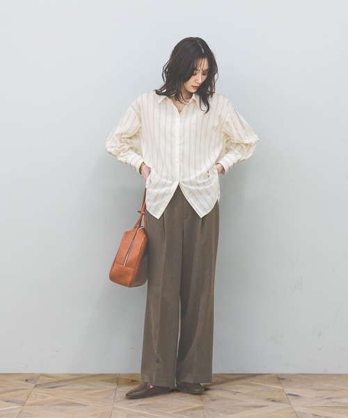 GLOBAL WORK（グローバルワーク）の「イージーケアリネンシャツ長袖/601200（シャツ/ブラウス・レディース・グリーン系その他/イエロー/フューシャピンク/グレイッシュベージュ/ライトブルー/グレー/ホワイト/グレー系その他7・SMALL/LARGE/MEDIUM）」の12枚目の写真