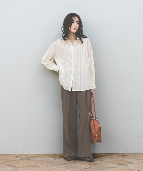 GLOBAL WORK（グローバルワーク）の「イージーケアリネンシャツ長袖/601200（シャツ/ブラウス・レディース・グリーン系その他/イエロー/フューシャピンク/グレイッシュベージュ/ライトブルー/グレー/ホワイト/グレー系その他7・SMALL/LARGE/MEDIUM）」の13枚目の写真