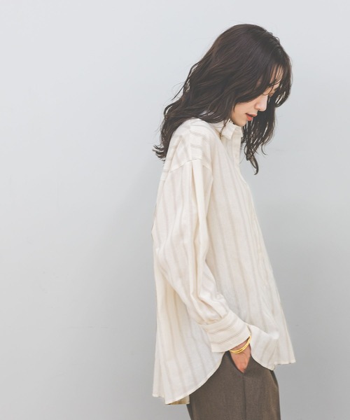 GLOBAL WORK（グローバルワーク）の「イージーケアリネンシャツ長袖/601200（シャツ/ブラウス・レディース・グリーン系その他/イエロー/フューシャピンク/グレイッシュベージュ/ライトブルー/グレー/ホワイト/グレー系その他7・SMALL/LARGE/MEDIUM）」の15枚目の写真