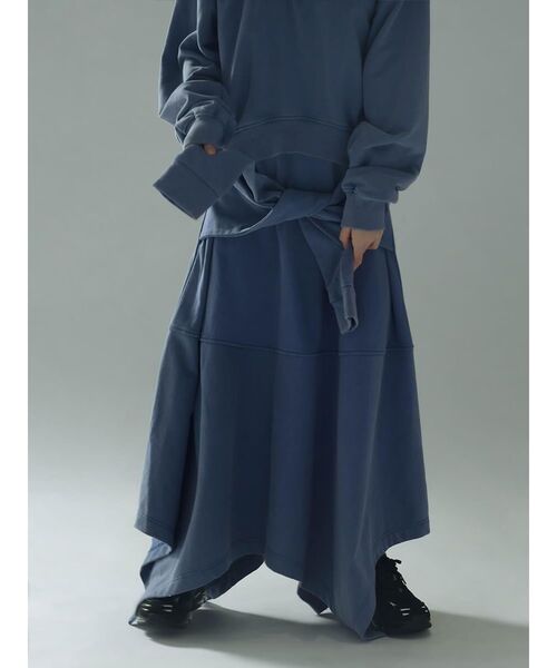 :ETHROF（イーサオブ）の「SHIRT-WRAP STYLE BLEACH SWEAT SKIRT（スカート・レディース・スカイブルー/ピンク系その他2・MEDIUM）」の5枚目の写真