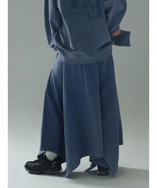 :ETHROF（イーサオブ）の「SHIRT-WRAP STYLE BLEACH SWEAT SKIRT（スカート・レディース・スカイブルー/ピンク系その他2・MEDIUM）」の9枚目の写真