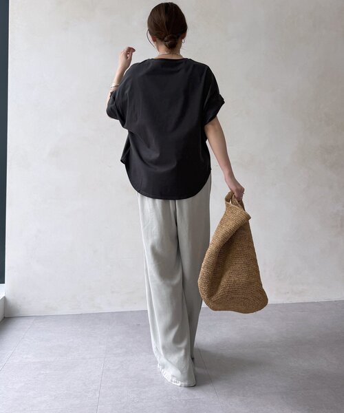 DouDou（ドゥドゥ）の「【WEB限定】AGREABLEロゴTEE（Tシャツ/カットソー・レディース・アイボリー/チャコールグレー/カーキ・FREE）」の17枚目の写真