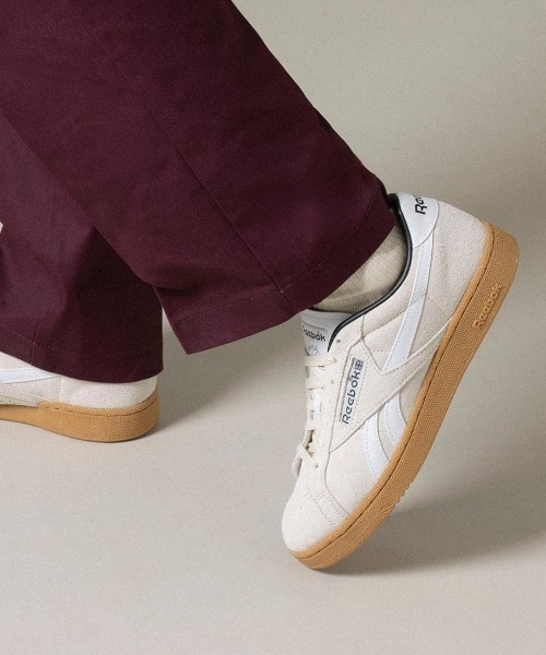 Reebok（リーボック）の「クラブシー グラウンズ UK / CLUB C GROUNDS UK（スニーカー・メンズ・アイボリー/グリーン/ライトグレー・22.5cm/23.0cm/23.5cm/24.5cm/24.0cm/25.0cm/25.5cm/26.0cm/26.5cm/27.0cm/27.5cm/28.0cm/28.5cm/29.0cm）」の9枚目の写真