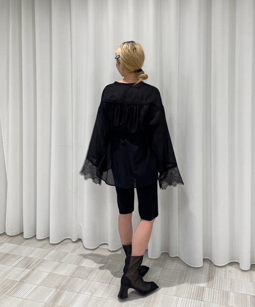 Ameri(アメリ)の「< ZOZOTOWN限定 > SHEER COTTON SILK LACE BLOUSE(Tシャツ/カットソー・レディース・テラコッタ/オフホワイト/ブラック・FREE)」の10枚目の写真