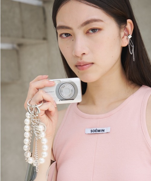 SOEMIN(ソミン)の「Pearl logo charm/パールロゴチャーム(チャーム・レディース・シルバー・FREE)」の6枚目の写真