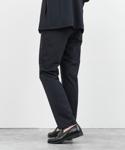 NOLLEY’S(ノーリーズ)の「《ビジカジ/セットアップ対応》Vertical 冷感トリコットイージーパンツ 26SS(その他パンツ・メンズ・ネイビー/グレー/グレイッシュベージュ・S/M/L/XL)」の9枚目の写真