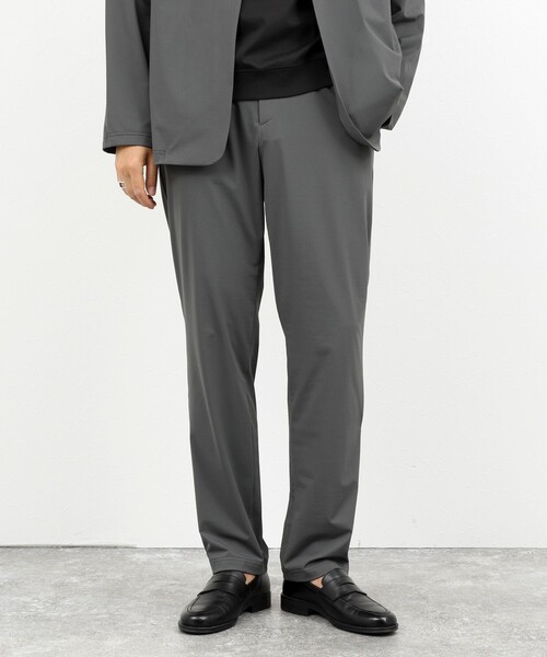 NOLLEY’S(ノーリーズ)の「《ビジカジ/セットアップ対応》Vertical 冷感トリコットイージーパンツ 26SS(その他パンツ・メンズ・ネイビー/グレー/グレイッシュベージュ・S/M/L/XL)」の17枚目の写真