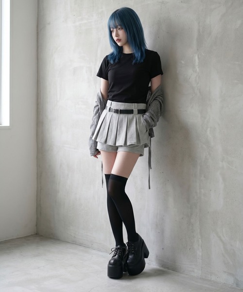 Diable baiser(ディアブルベーゼ)の「脇シャーリング半袖Tシャツ/カットソー(Tシャツ/カットソー・レディース・ブラック/オフホワイト・FREE)」の7枚目の写真
