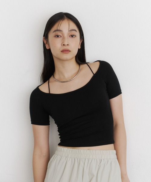 DFFUR.（ディフル）の「ストラップショートTシャツ【カップ付き】（Tシャツ/カットソー・レディース・オフホワイト/ブラック・FREE）」の15枚目の写真