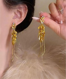 ロングタイプピアス