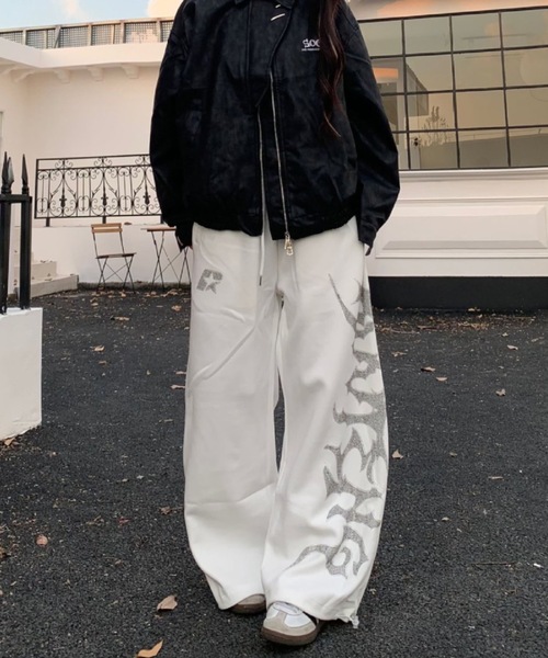 SHEPP（シープ）の「ラインストーン トライバルデザイン ワイドスウェットパンツ ルーズシルエット（スウェットパンツ・レディース・ホワイト/ブラック・M/L）」の13枚目の写真