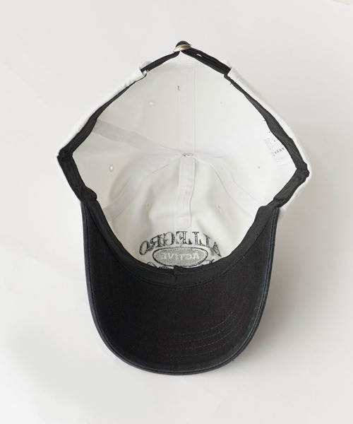 Chick(チック)の「2-Tone College Logo Baseball Cap / 2トーン カレッジロゴ ベースボールキャップ カーブバイザー 配色 バイカラー レディース メンズ 2026年 夏 夏服(キャップ・レディース・ブラック/ベージュ・FREE)」の5枚目の写真