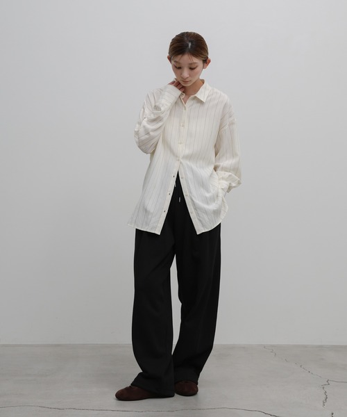 select MOCA(セレクトモカ)の「ツータックドロストスウェットパンツ(スウェットパンツ・レディース・グレー/ブラック/アイボリー・FREE)」の6枚目の写真