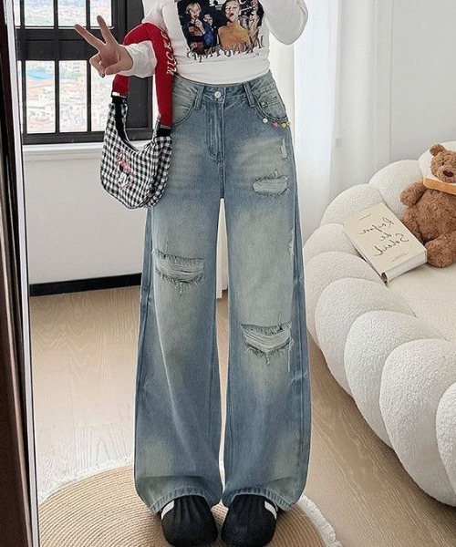 AMAJI(アマジ)の「クラッシュ加工 デニムパンツ(デニムパンツ・レディース・ブルー・SMALL/MEDIUM/LARGE/X-LARGE)」の2枚目の写真